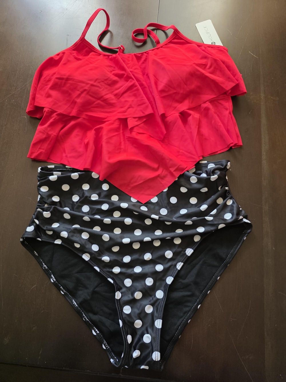 Holipick red ruffle tankini top & black/white polka dot Bottom- Womens XL- NWT